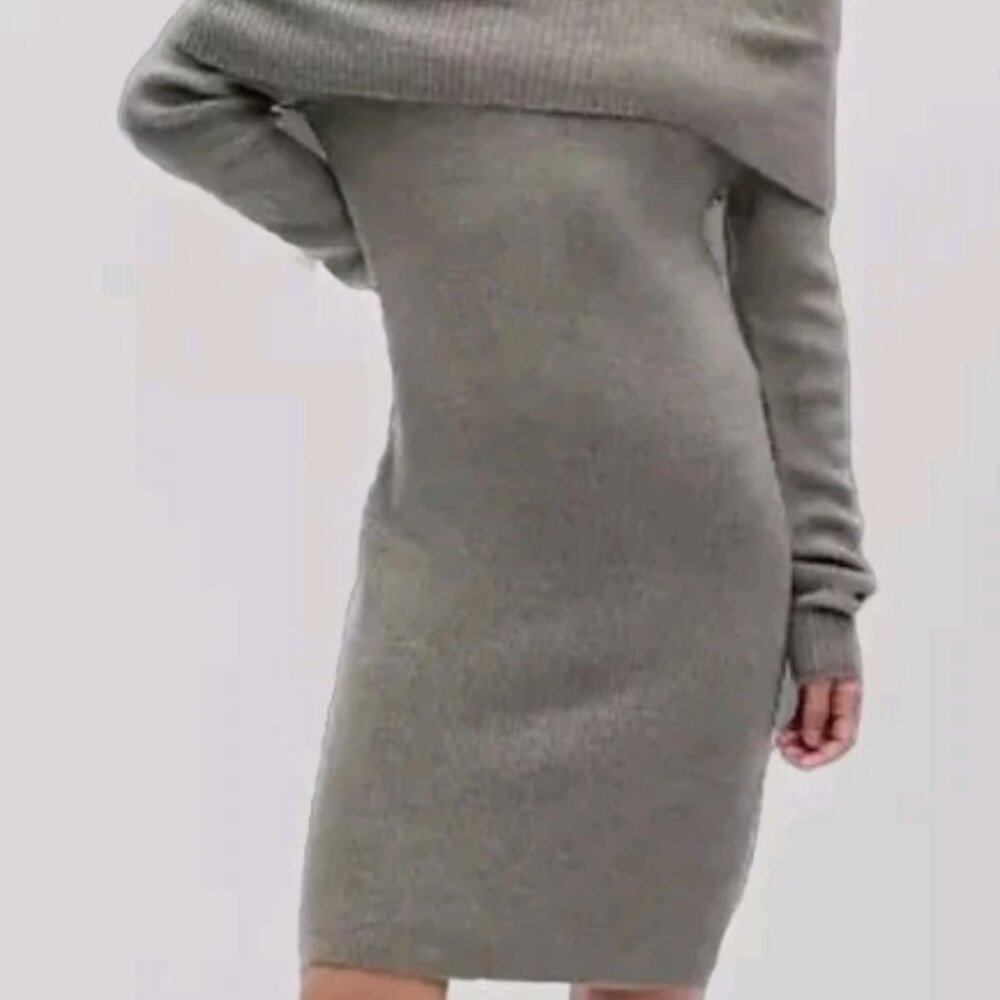 NWT! Gap Off-Shoulder Mini Sweater Dress in Heather Gray Size M